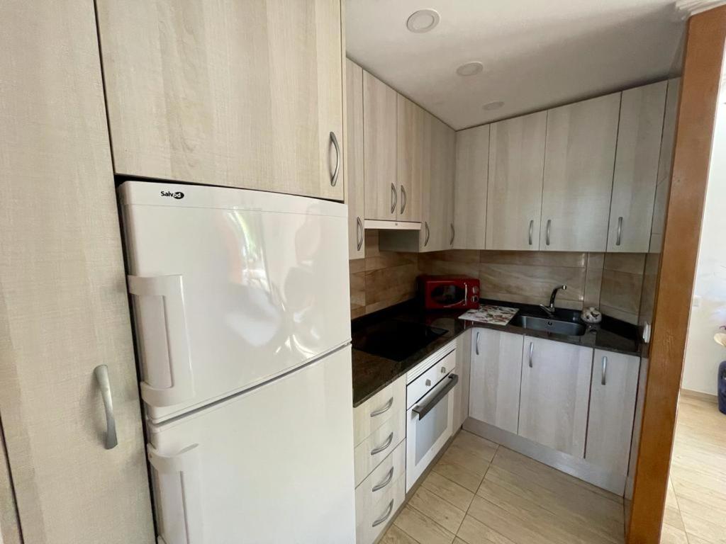 For A Stay Vedettes Cambrils Bagian luar foto